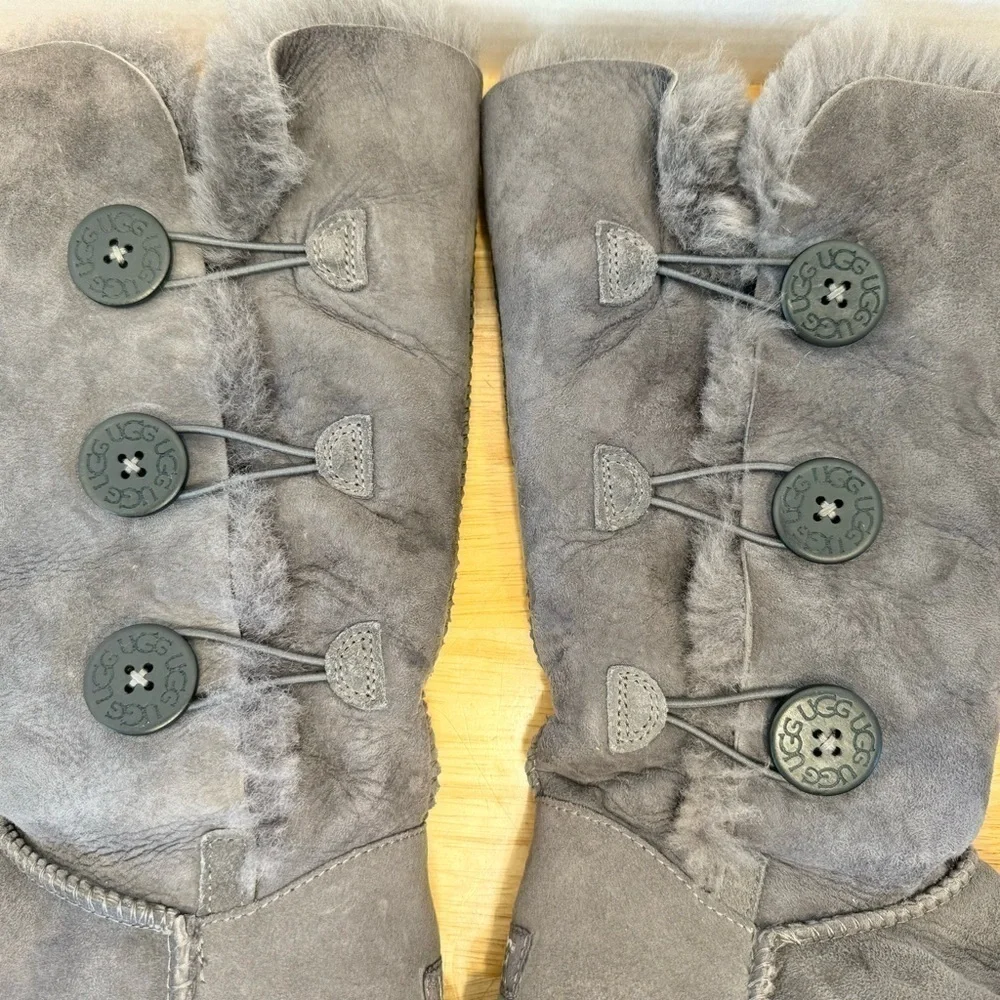 Bailey Button Triplet II Boot Size 7